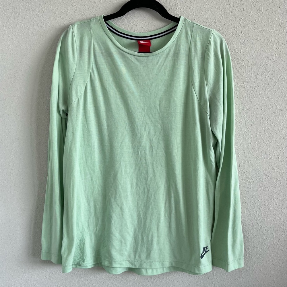 Nike shirt